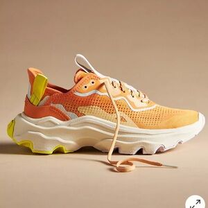 New SOREL Kinetic Breakthrough Day Women’s Athletic shoes size 8 Sorel